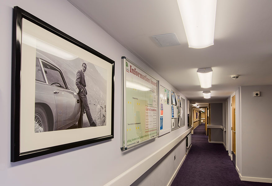 Tamlite Nottingham Living Independent hallway LED lighting