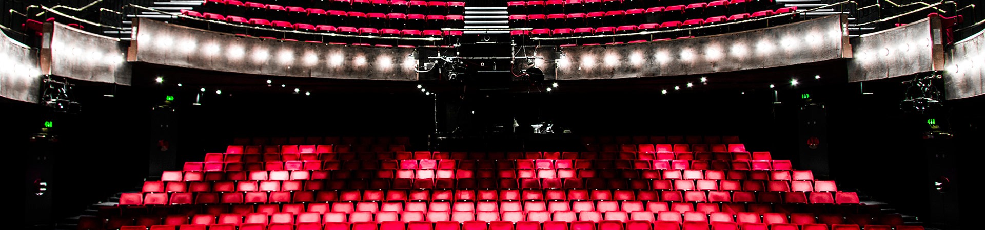 Tamlite Bloomsbury Theatre London Retail and Leisure Case Study header