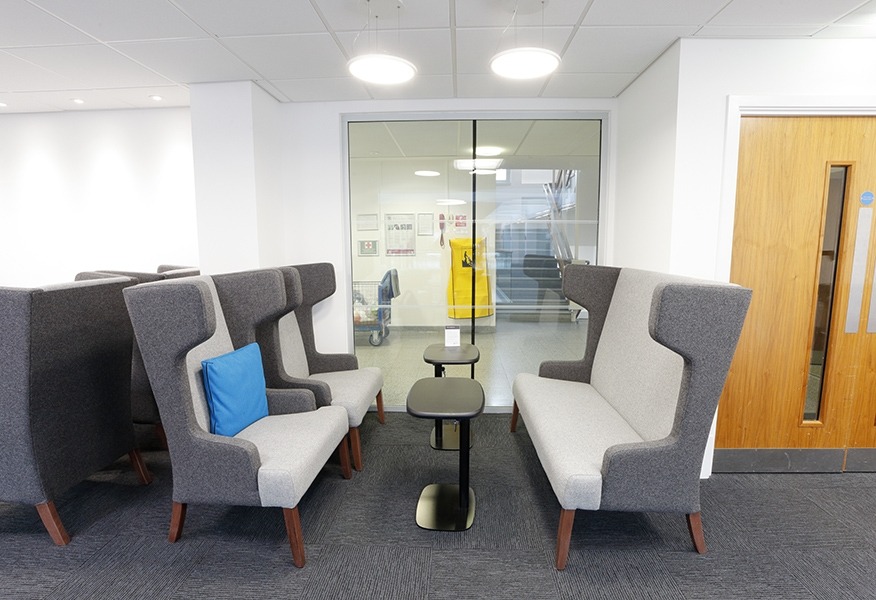 Tamlite Registers of Scotland Edinburgh seating LED lighting
