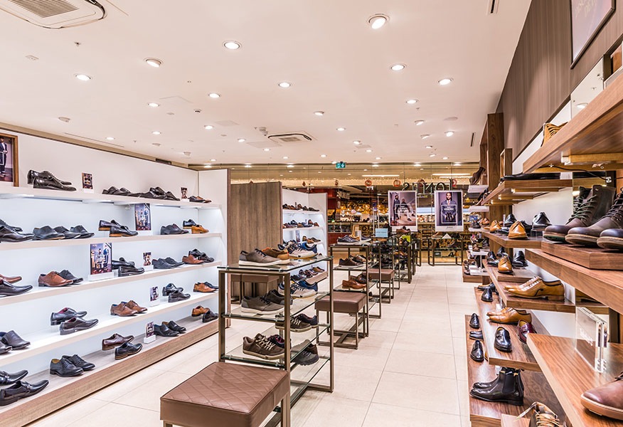 Tamlite How lighting can improve the retail experience Jones Bootmaker
