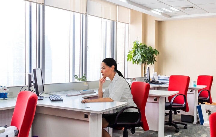 Tamlite Wellbeing and Effective Lighting office image