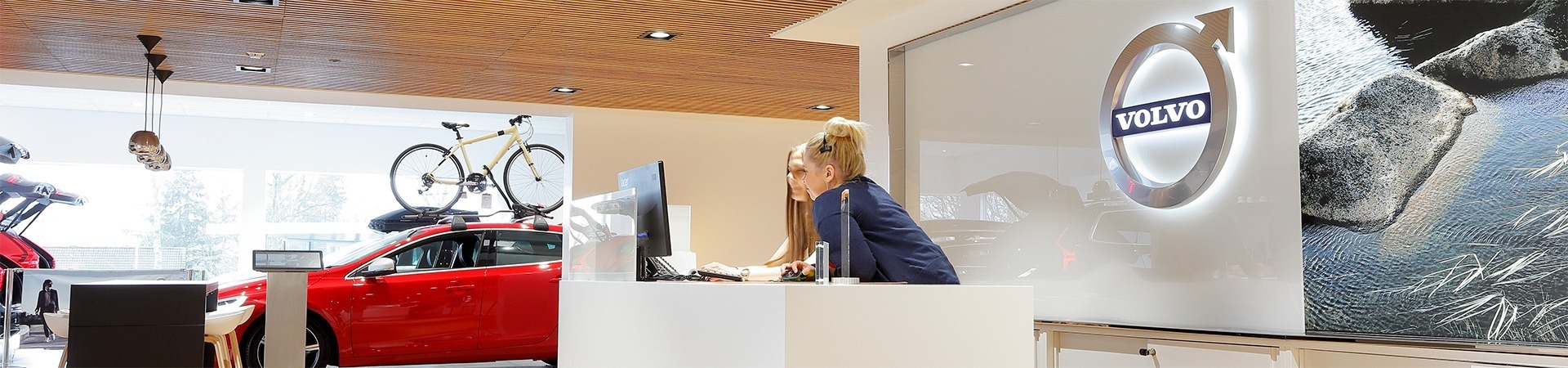 Tamlite Clelands Volvo retail and leisure LED lighting case study header
