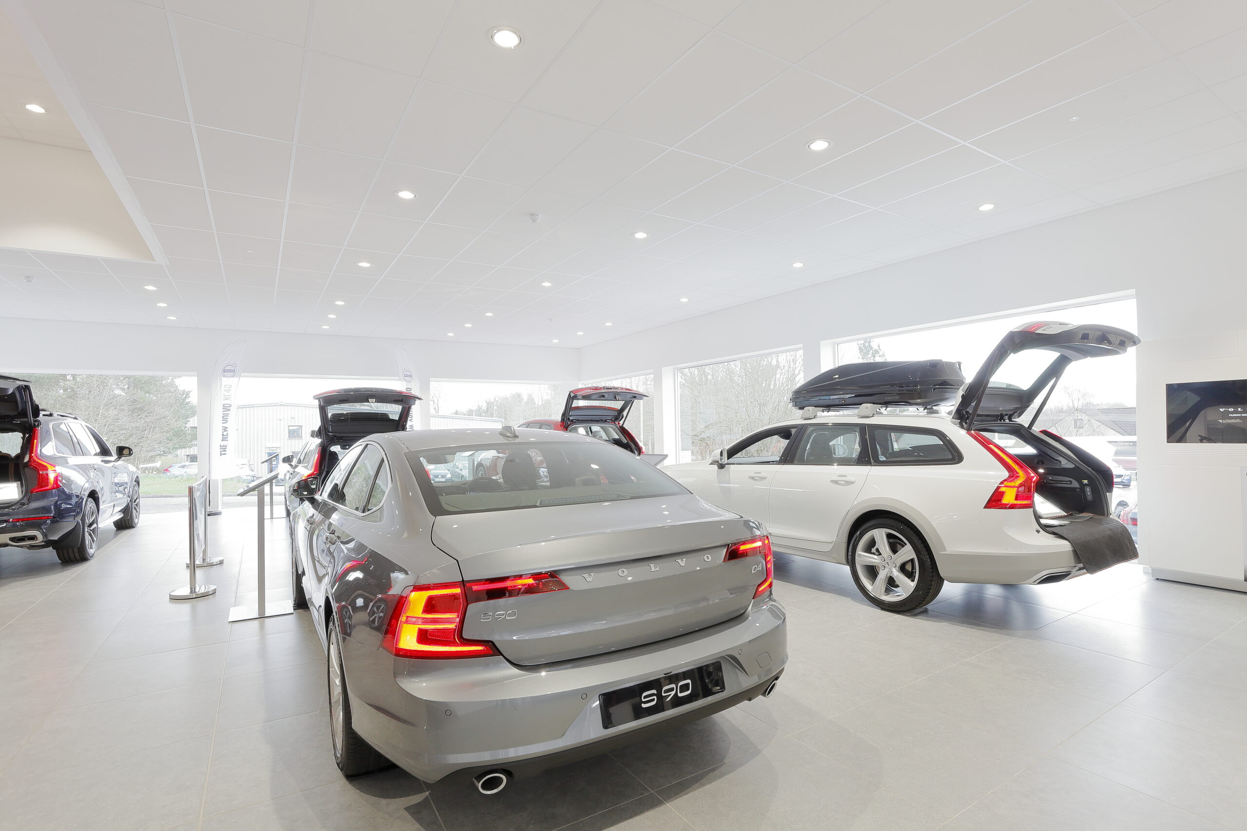 Tamlite Clelands Group showroom downlights car displays
