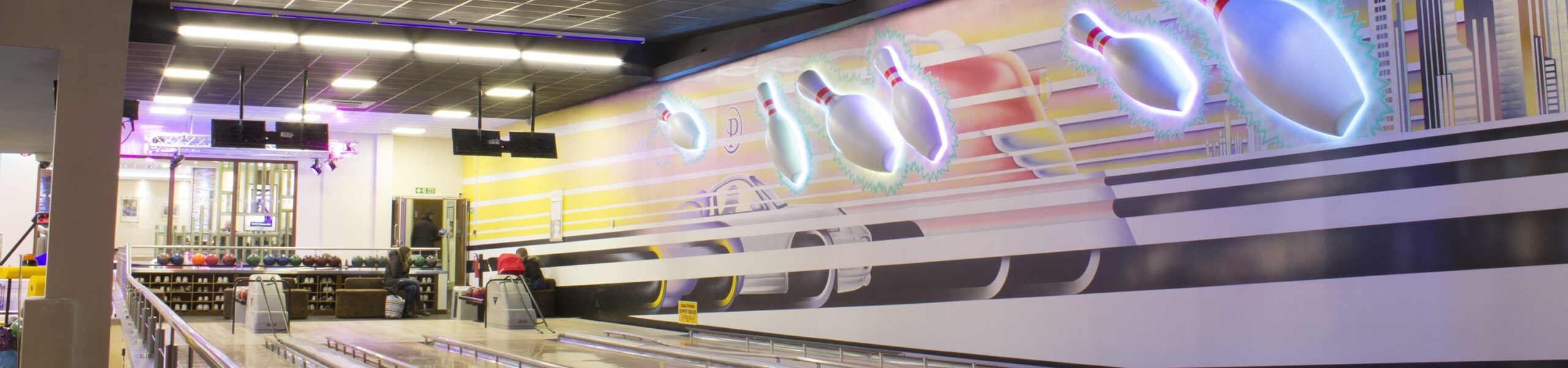 Tamlite Potters Leisure Resort sports LED lighting case study header