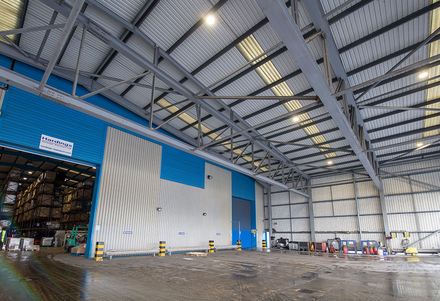 Tamlite Hardings Transport building exterior image