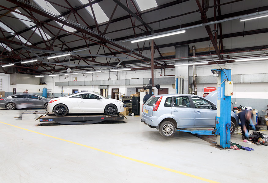 Tamlite Paynes Ford Garage vehicle repairs LED lighting