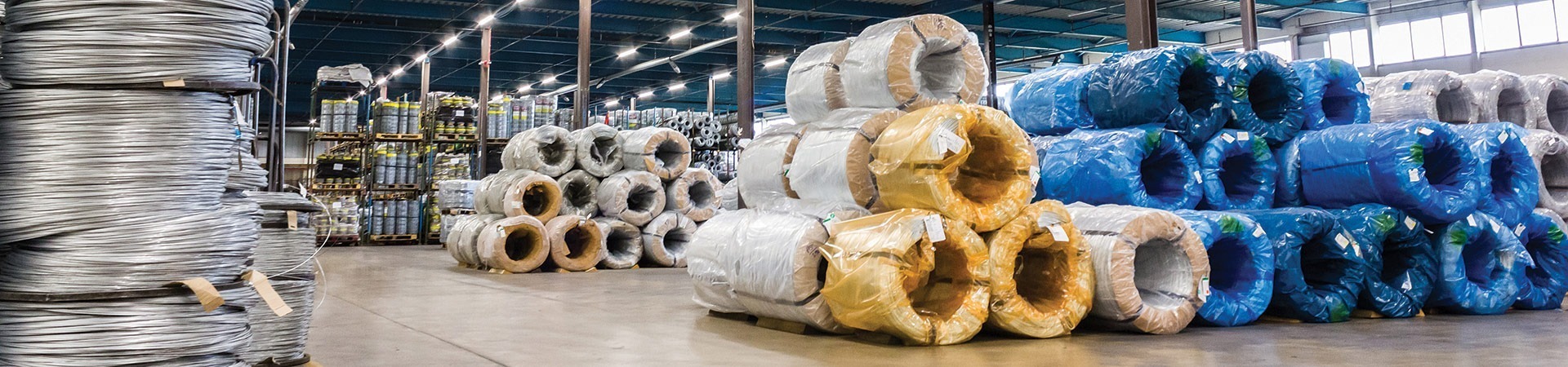 Tamlite Hampton Steel Industrial warehouse lighting header