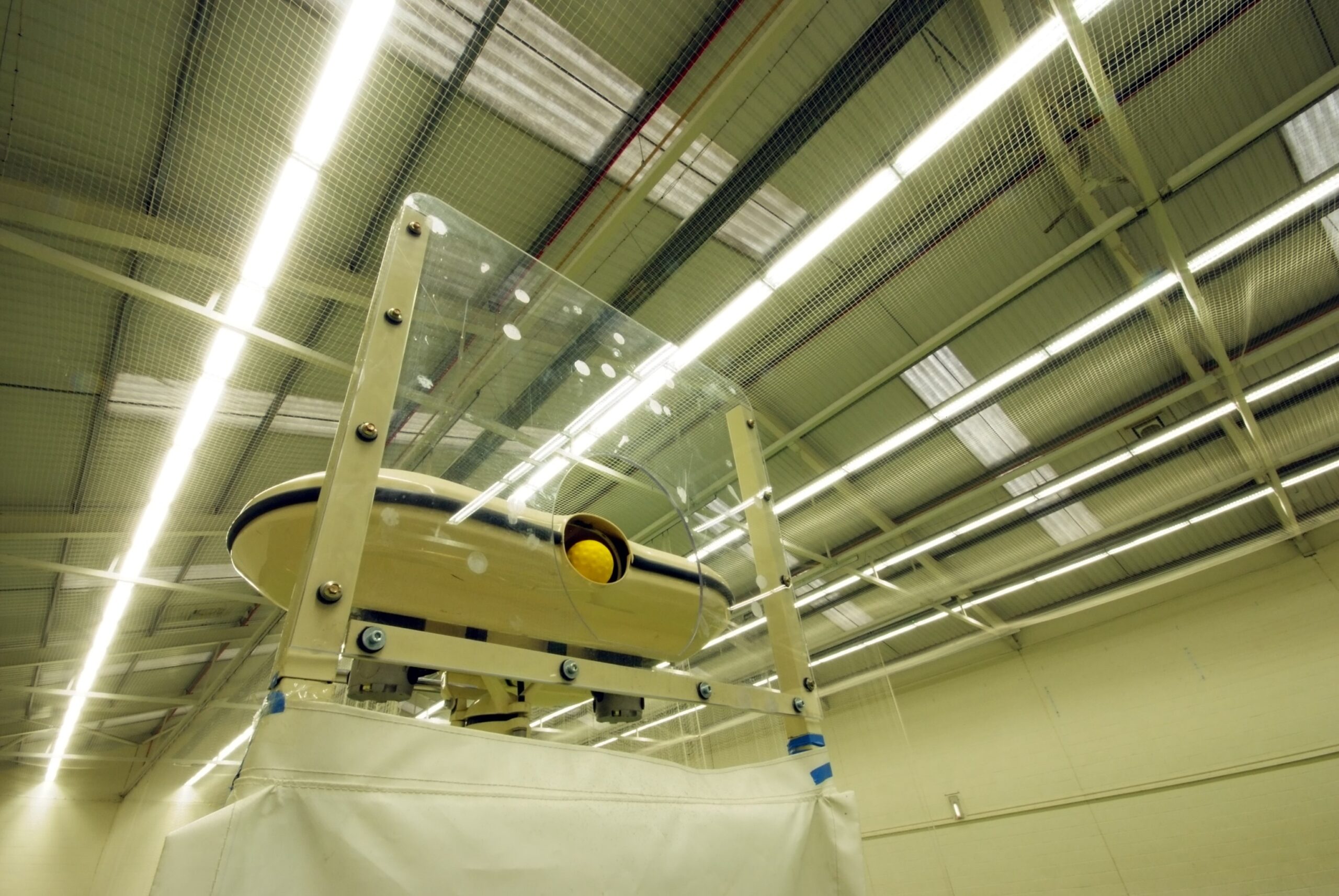 Tamlite Sheffield Hallam University lighting sports hall equipment